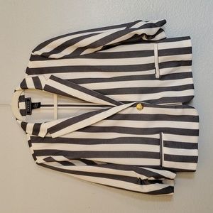 NYCC blazer with faux pockets